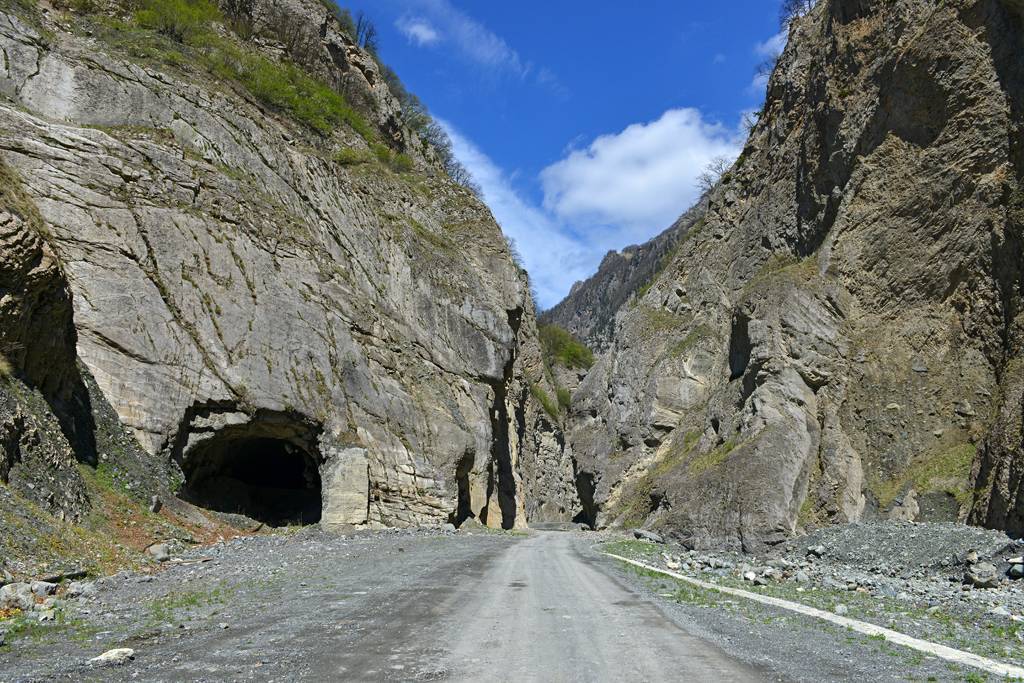 Кармадонское ущелье фото сейчас