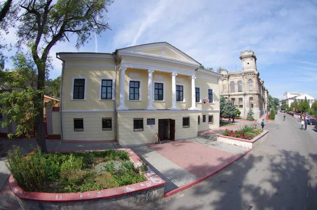 Картинная галерея Восточно-Крымского Историко-Культурного музея-заповедника