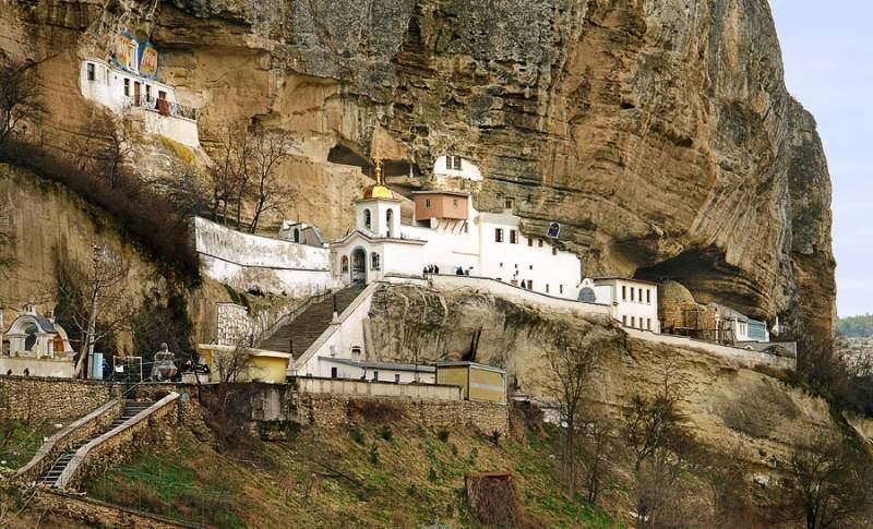 Успенский монастырь бахчисарай фото