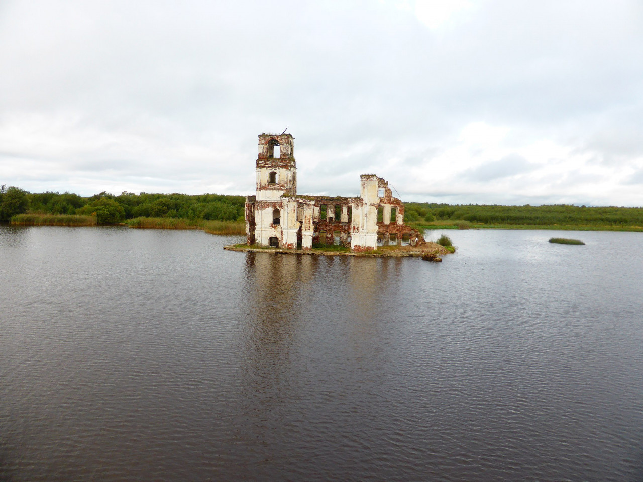 Крохино церковь на воде