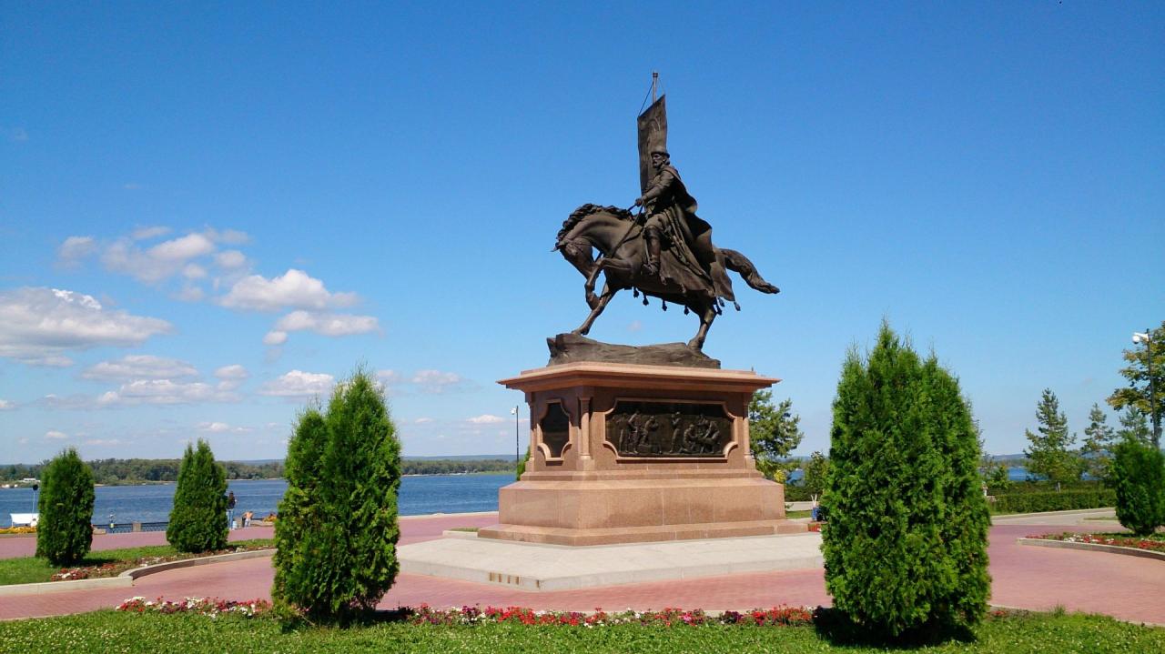 Памятник Григорию Засекину