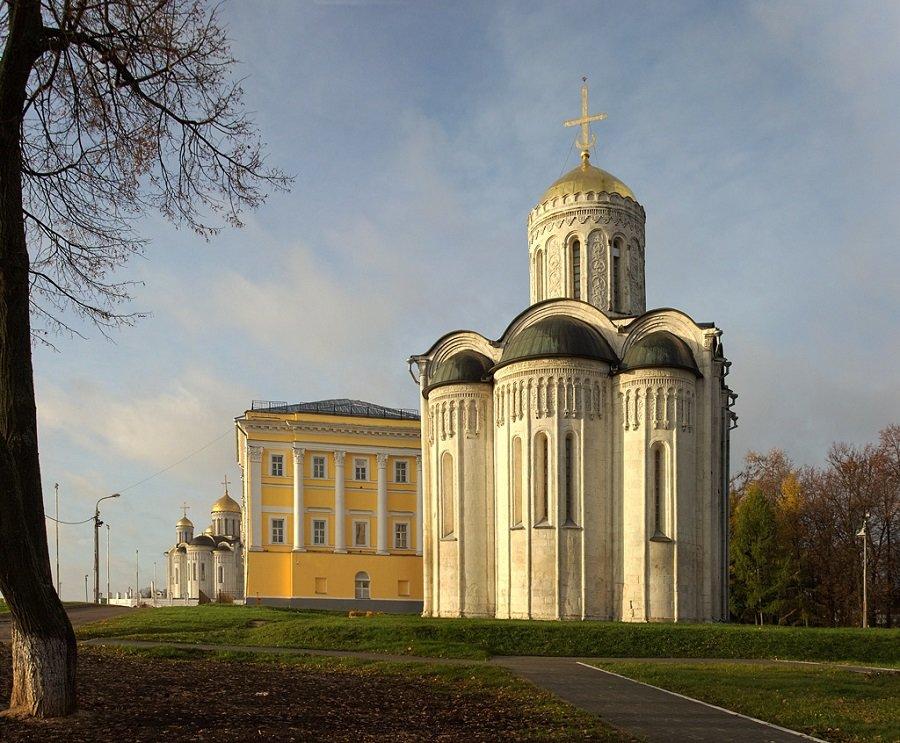 Дмитриевский собор