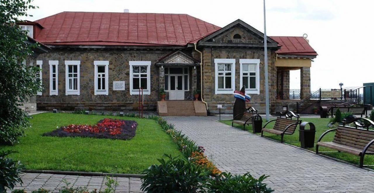 Красная горка