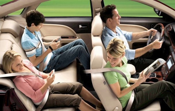 Как не заскучать в длительной поездке на машине?
