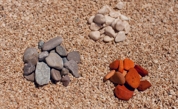 Во что поиграть на пляже с ребенком?