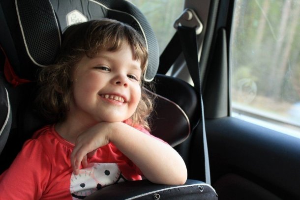 Что делать, если ребенок капризничает в дороге?