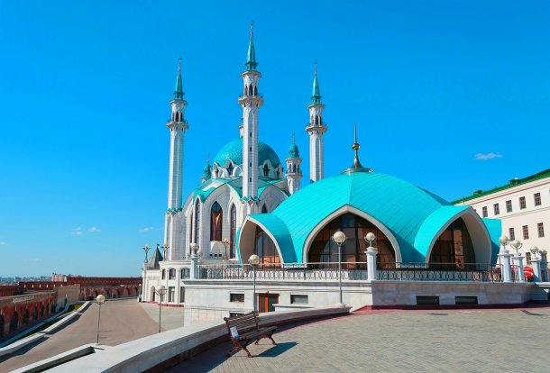 Куда поехать в сентябре: ТОП-10 популярных городов России среди туристов