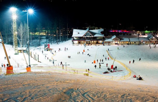 Горнолыжные курорты и базы вблизи Санкт-Петербурга