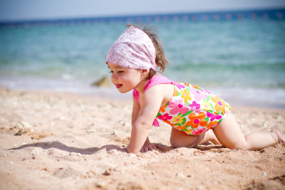Во что поиграть на пляже с ребенком?