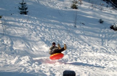 Лучшие горнолыжные курорты в России: куда поехать зимой кататься?