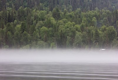 Телецкое озеро на Алтае — отличное место для спокойного отдыха