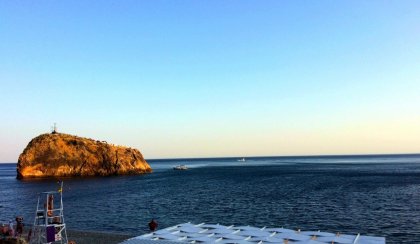 Яшмовый пляж