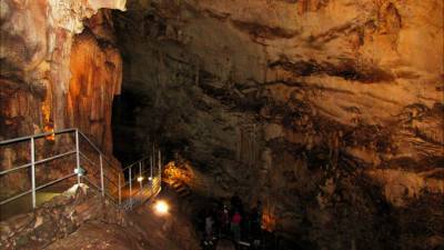 Мраморная пещера