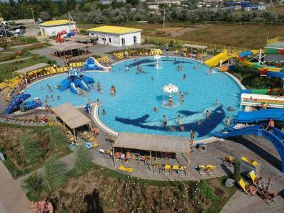 Аквапарк «Медуза» (Банановая республика)