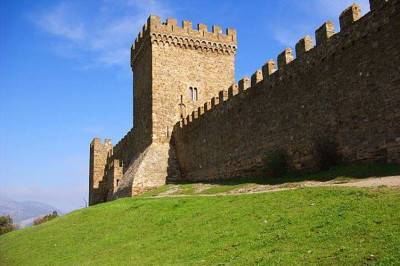 Генуэзская крепость (Судак)