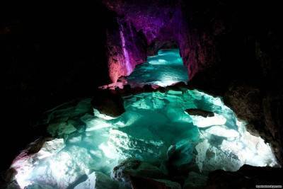 Кизил-Коба (Красная пещера)