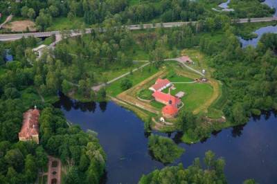 Крепость Корела