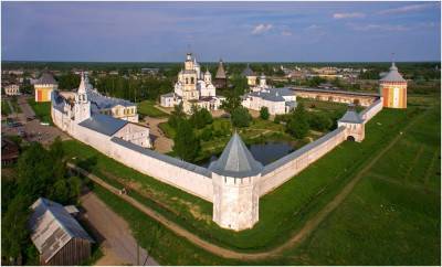 Спасо-Прилуцкий монастырь