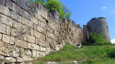 Сюйреньская крепость