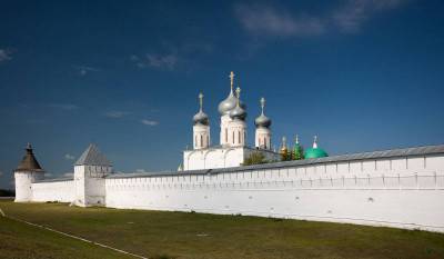 Троицкий Макарьев монастырь