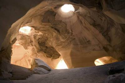 Колокольная пещера