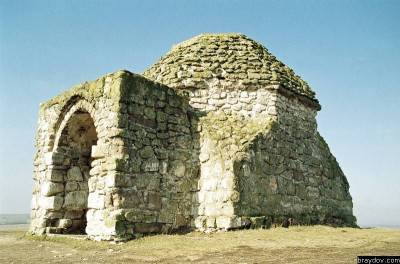 Мавзолей Хусейн-бека и Тура-хана