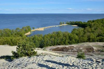 Озеро Лебедь