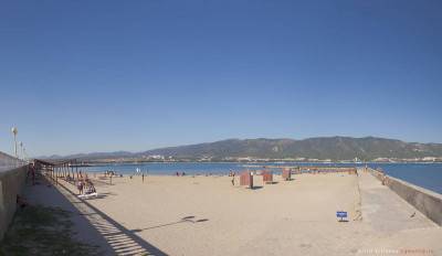 Пляжи Тонкого мыса