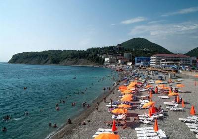 Центральный пляж Ольгинки