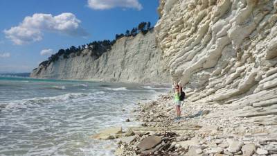 Урочище Голубая бездна