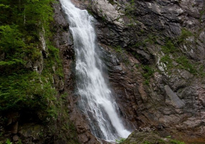 Водопад Большой Амгинский (Чёрный Шаман)