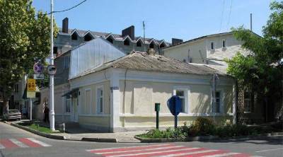 Дачный домик археолога Н. И. Веселовского