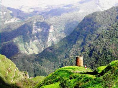 Ицаринская башня