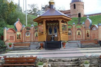 Святой источник Тихвинской иконы Божией Матери