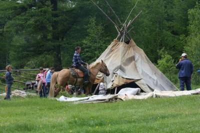 Эвенское стойбище «Мэнэдек»