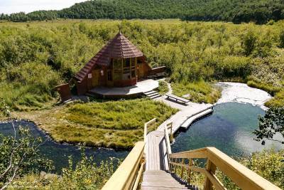 Налычевские горячие источники