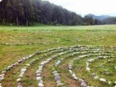Парк лабиринтов в Горном Алтае