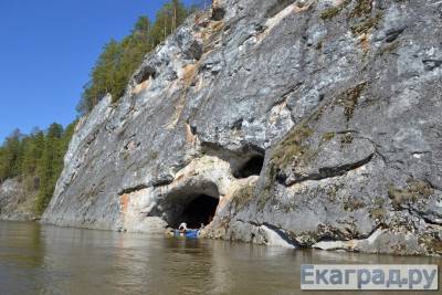 Скалы и пещеры реки Серга
