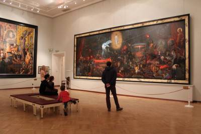 Картинная галерея Ильи Глазунова