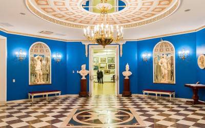 Картинная галерея Ильи Глазунова