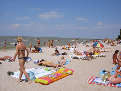Молодежный пляж