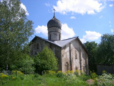 Церковь Благовещения в Аркажах