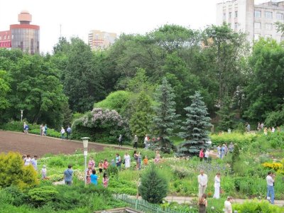 Кировский ботанический сад