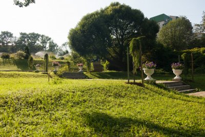 Кировский ботанический сад