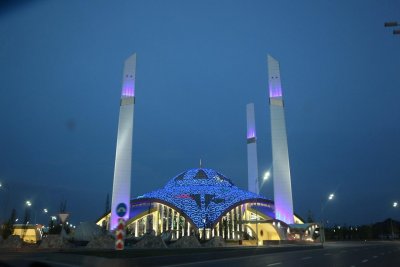 Мечеть имени Аймани Кадыровой