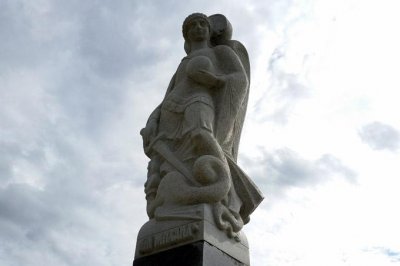 Архангел Михаил