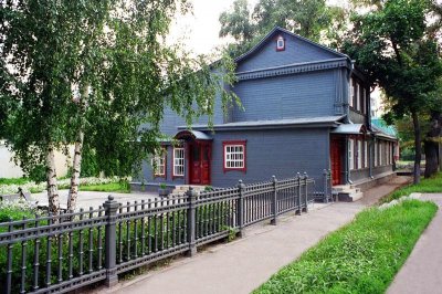 Мемориальный дом-музей В. А. Русанова