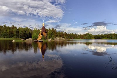 Храм апостола Андрея Первозванного