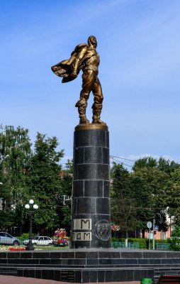 Памятник стратонавтам