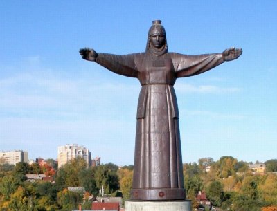 Монумент Матери-Покровительнице